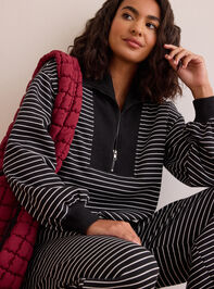 Stride Quarter Zip Pullover - TULLABEE
