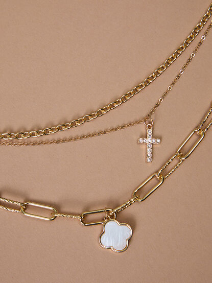 Mother Of Pearl Clover Layered Necklace - TULLABEE