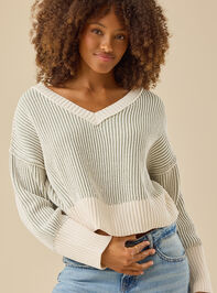 Ophelia Cropped Matte Chenille Sweater Detail 3 - TULLABEE