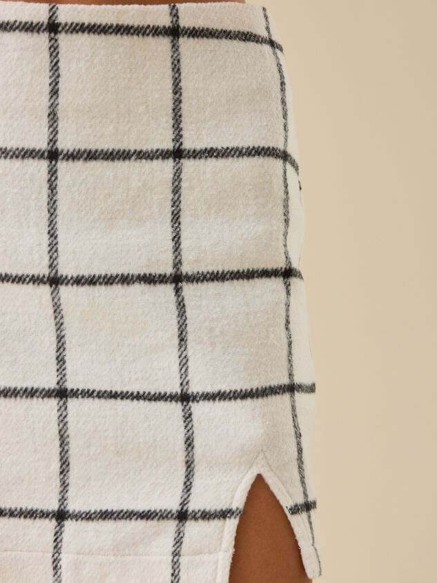 Berkeley Plaid Wool Notch Skirt Detail 2 - TULLABEE