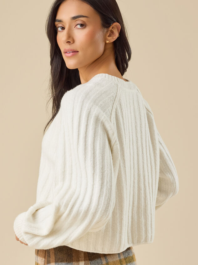 Nola Ribbed Cropped Sweater Detail 5 - TULLABEE