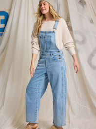 Ellis Barrel Overalls Detail 4 - TULLABEE