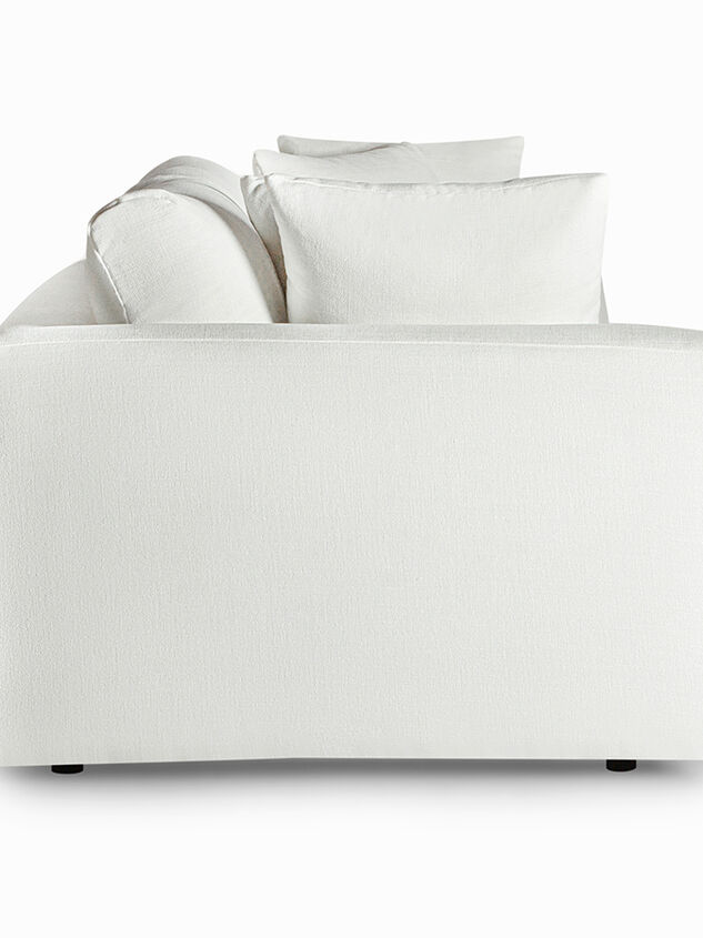 Harlow Sofa Detail 5 - TULLABEE