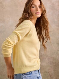 Marigold Cashmere Crew Neck Sweater Detail 5 - TULLABEE