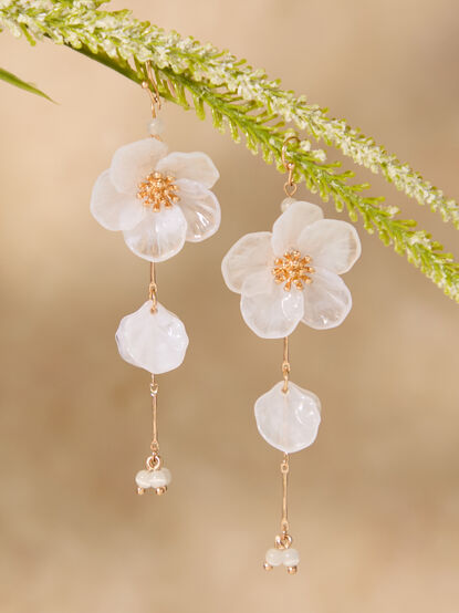Serenity Blossom Earrings - TULLABEE