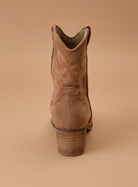 Remy Mini Western Boots Detail 3 - TULLABEE