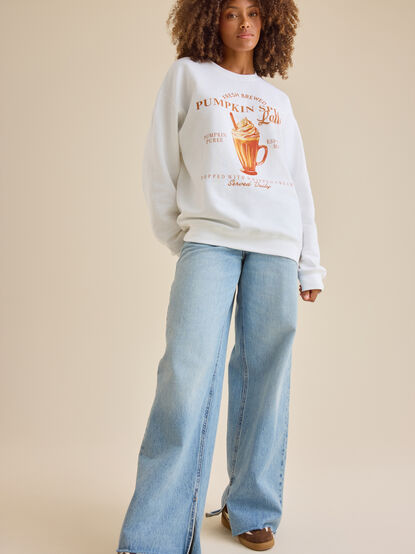 Pumpkin Spice Latte Pullover - TULLABEE