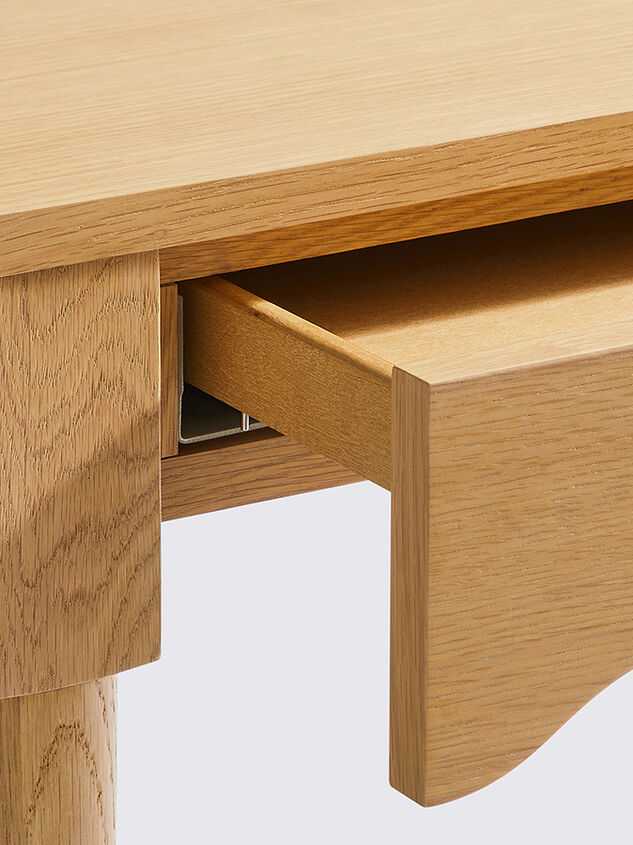 Phoebe Desk Detail 6 - TULLABEE