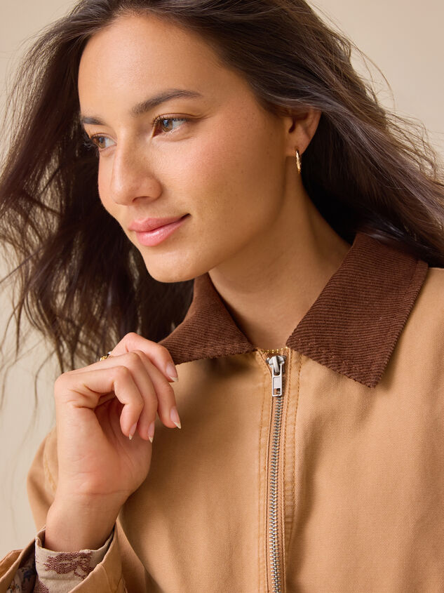Barn Collared Jacket Detail 4 - TULLABEE