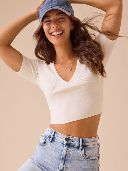 Aaliyah Fitted Top - TULLABEE