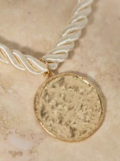 Twisted Cord Hammered Coin Necklace - TULLABEE