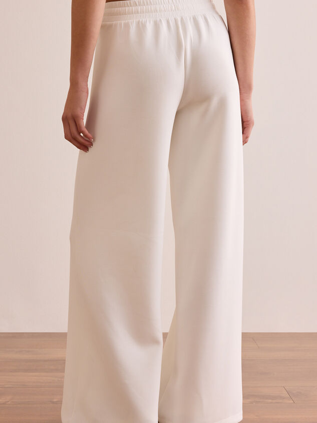 Supersoft Wide Leg Pants Detail 4 - TULLABEE