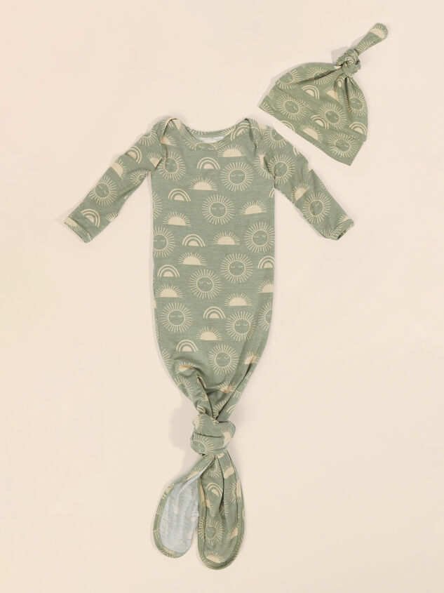 Celestial Sun Knot Gown & Hat Set - TULLABEE