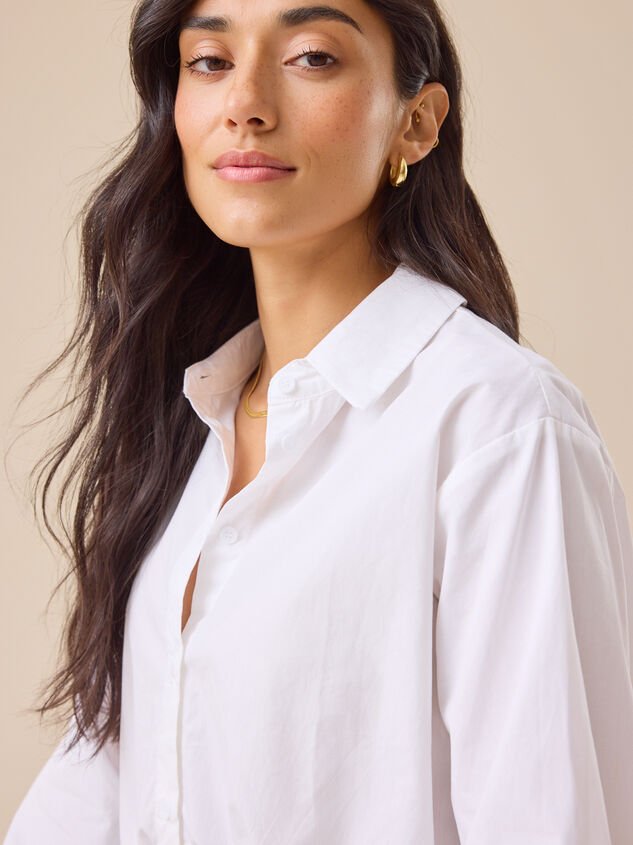 Teagan Banded Hem Button-Up Detail 3 - TULLABEE
