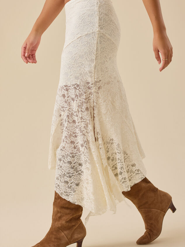 Faith Midi Lace Skirt Detail 4 - TULLABEE