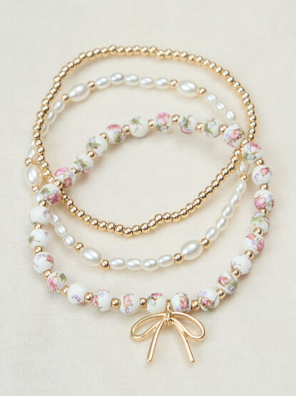 Painted Beads and Bow Bracelet Set - TULLABEE