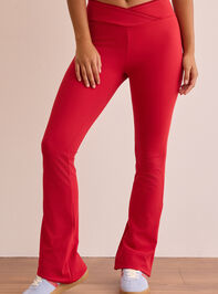 Fast Break Flare Leggings Detail 4 - TULLABEE