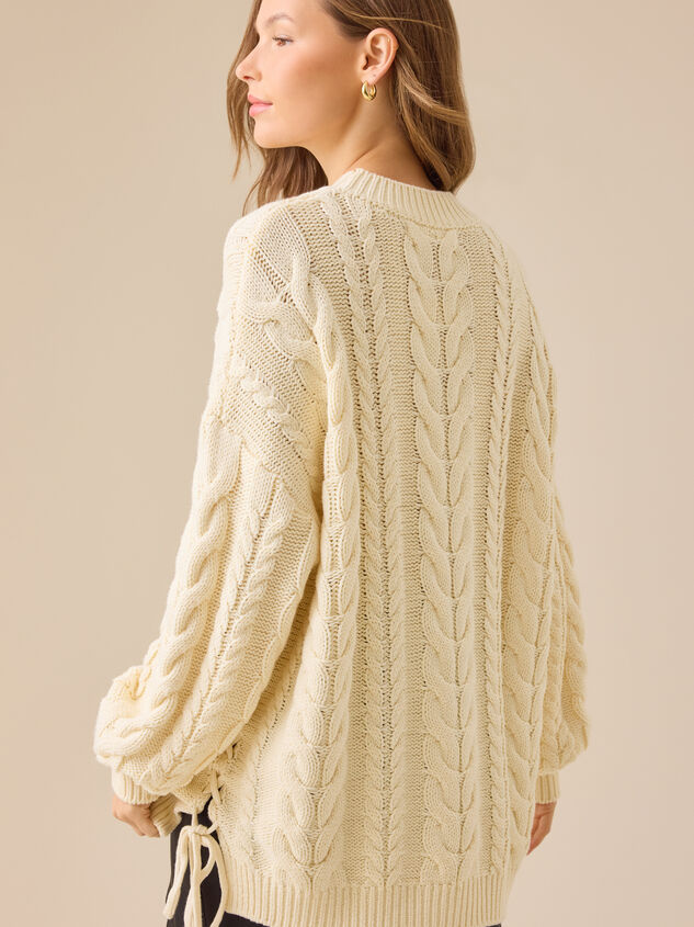 Bonnie Cable-Knit Sweater Detail 5 - TULLABEE