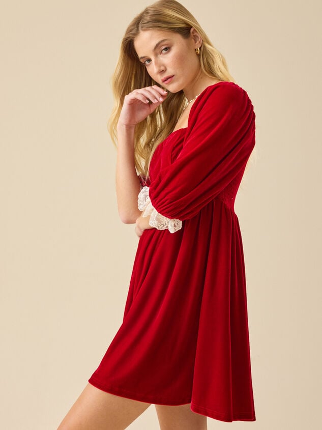 Carole Velvet Mama Dress Detail 4 - TULLABEE