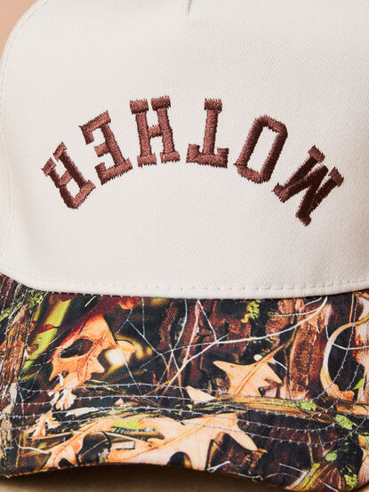 Mother Nature Hat - TULLABEE