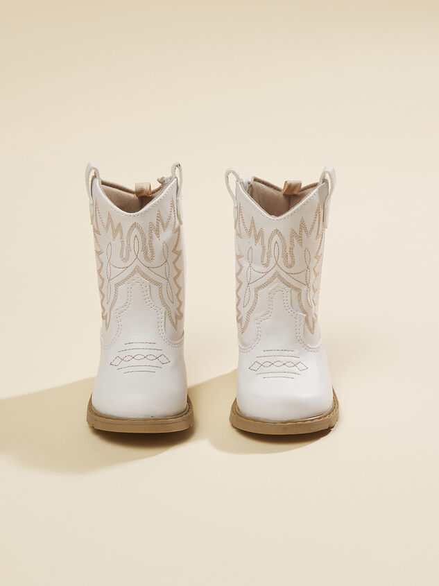 Jesse Cowboy Boots Detail 2 - TULLABEE