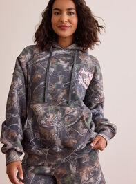 Just Be a Nice Person Camo Hoodie Detail 2 - TULLABEE
