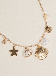 Sadie Shell Charm Necklace - TULLABEE