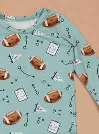 Petite Playmaker Lounge Set Detail 3 - TULLABEE