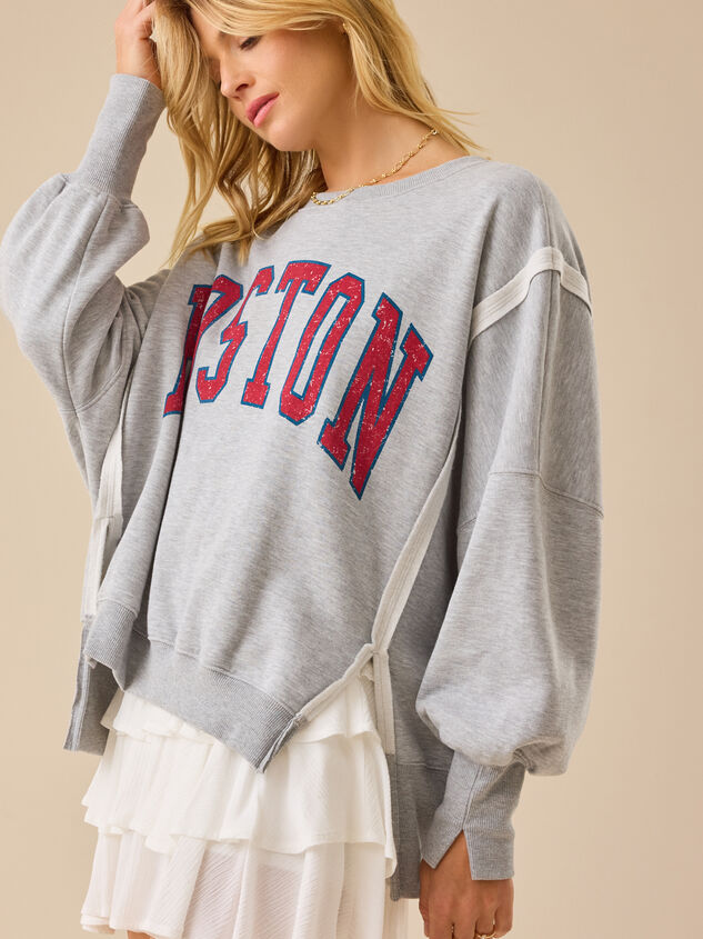 Boston Oversized Pullover Detail 4 - TULLABEE