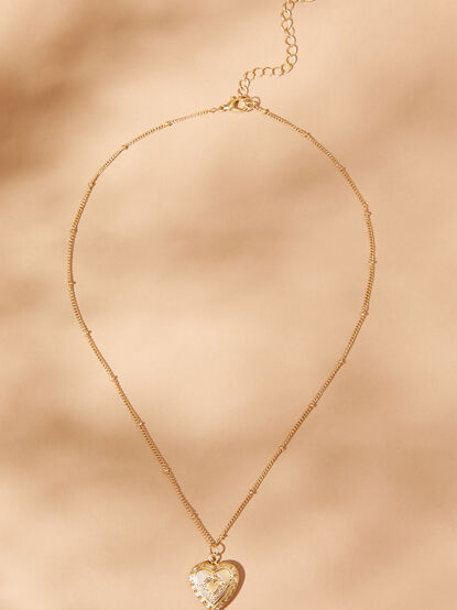 Antique Heart Locket Necklace - TULLABEE