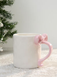 Bow Handle Mug Detail 4 - TULLABEE