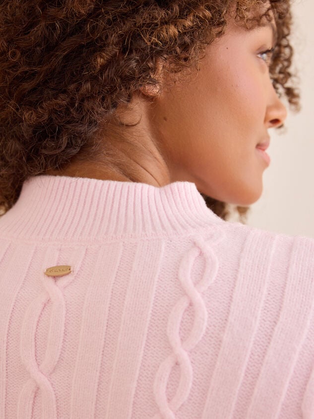 Cloudflow Cable Knit Sweater Detail 6 - TULLABEE