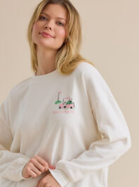 Ready To Par Tee Mama Crewneck Detail 2 - TULLABEE