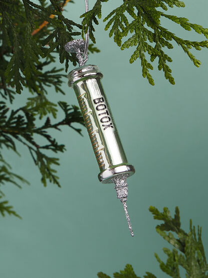 Wrinkle Free Christmas Ornament - TULLABEE