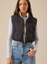 Leilani Reversible Cropped Vest Detail 3 - TULLABEE