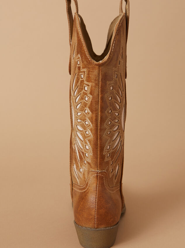 Bandera Wide Width & Calf Cut Out Western Boots Detail 4 - TULLABEE