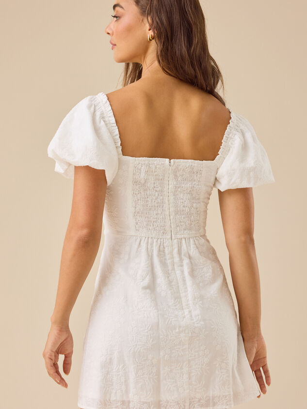 Lauren Puff Sleeve Dress Detail 5 - TULLABEE