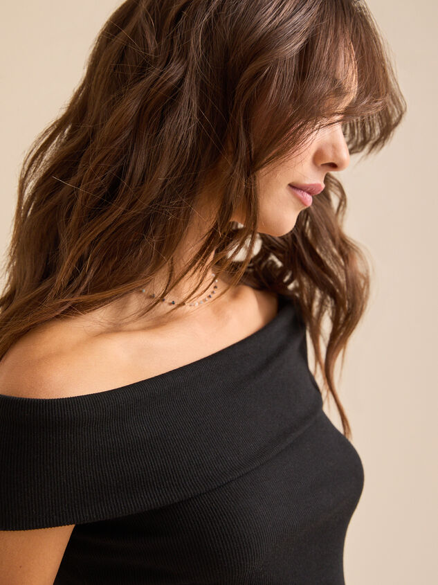 Drew Off-Shoulder Top Detail 3 - TULLABEE