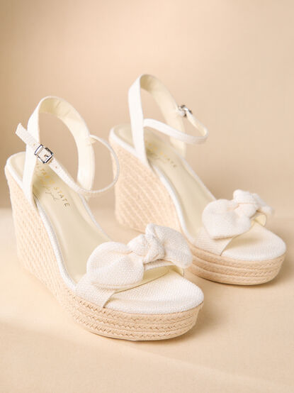 Cassia Bow Wedges - TULLABEE