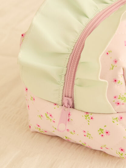 Floral Breeze Makeup Bag - TULLABEE