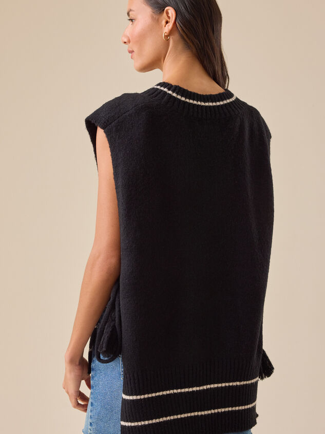 Harriet Oversized Side-Tie Vest Detail 4 - TULLABEE