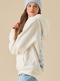 Apres Ski Club Hoodie Detail 5 - TULLABEE