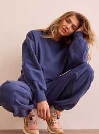 Rising Star Sweatshirt Detail 4 - TULLABEE