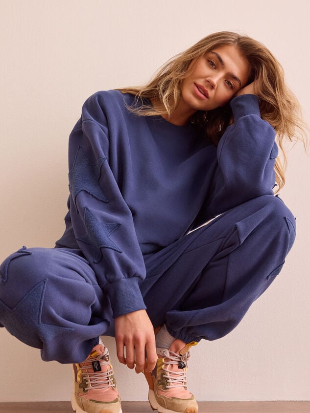 Rising Star Sweatshirt Detail 4 - TULLABEE