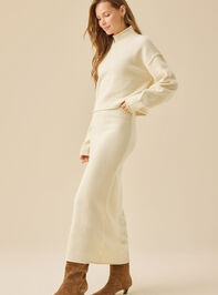 Shay Mock Neck Sweater Detail 6 - TULLABEE