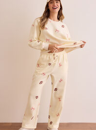 Kickoff Wide Leg Pant Detail 6 - TULLABEE