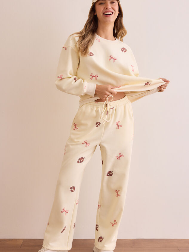 Kickoff Wide Leg Pant Detail 6 - TULLABEE
