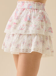 Raleigh Floral Layered Lace Shorts Detail 4 - TULLABEE