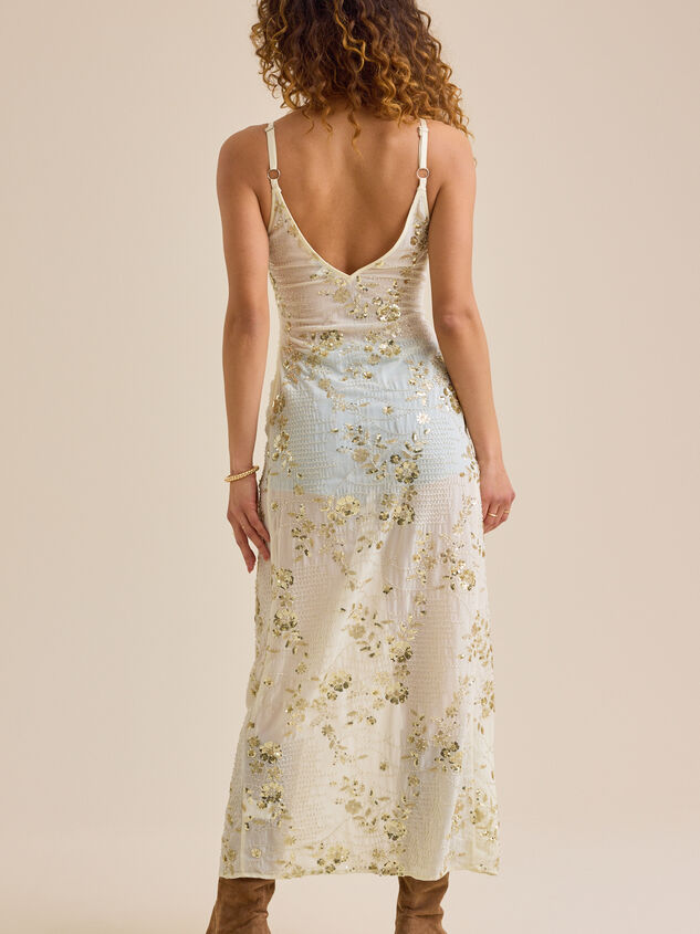 Serena Embroidered Beaded Kimono Detail 5 - TULLABEE