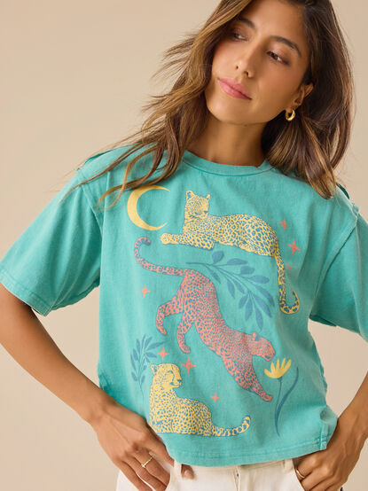Sleepy Tiger Washed Cropped Tee - TULLABEE